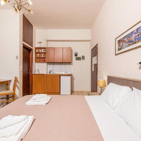 Esperia Apartments Платанес Экстерьер фото