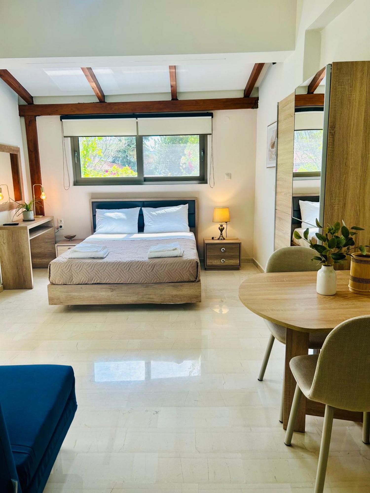 Esperia Apartments Платанес Экстерьер фото