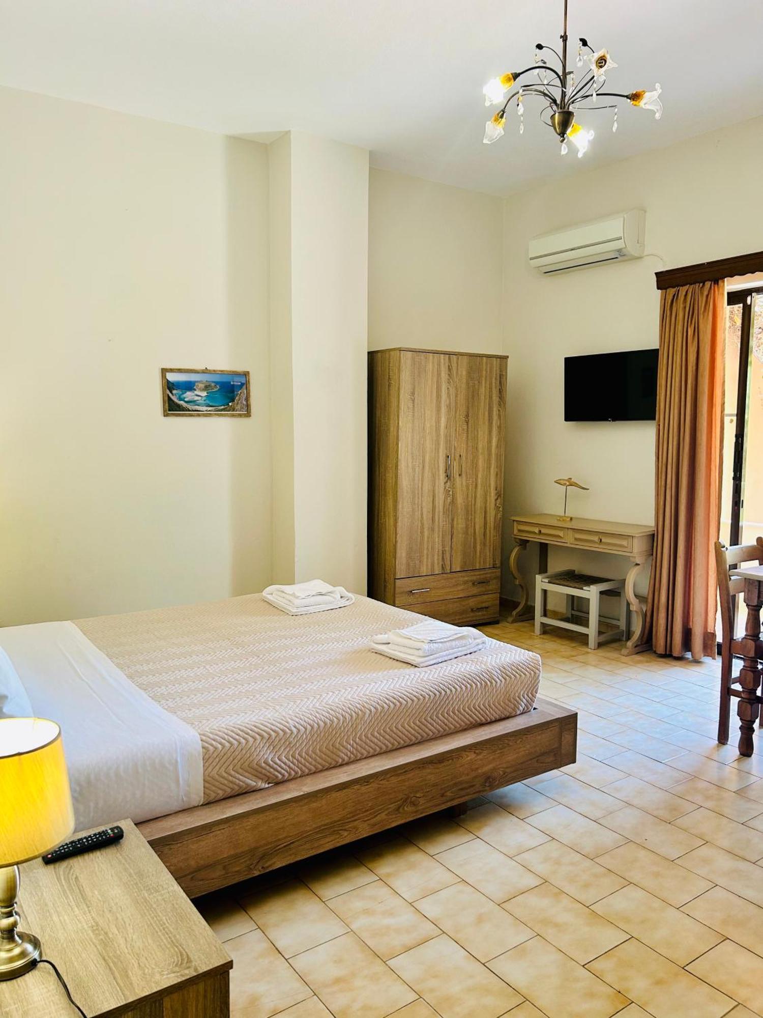 Esperia Apartments Платанес Экстерьер фото